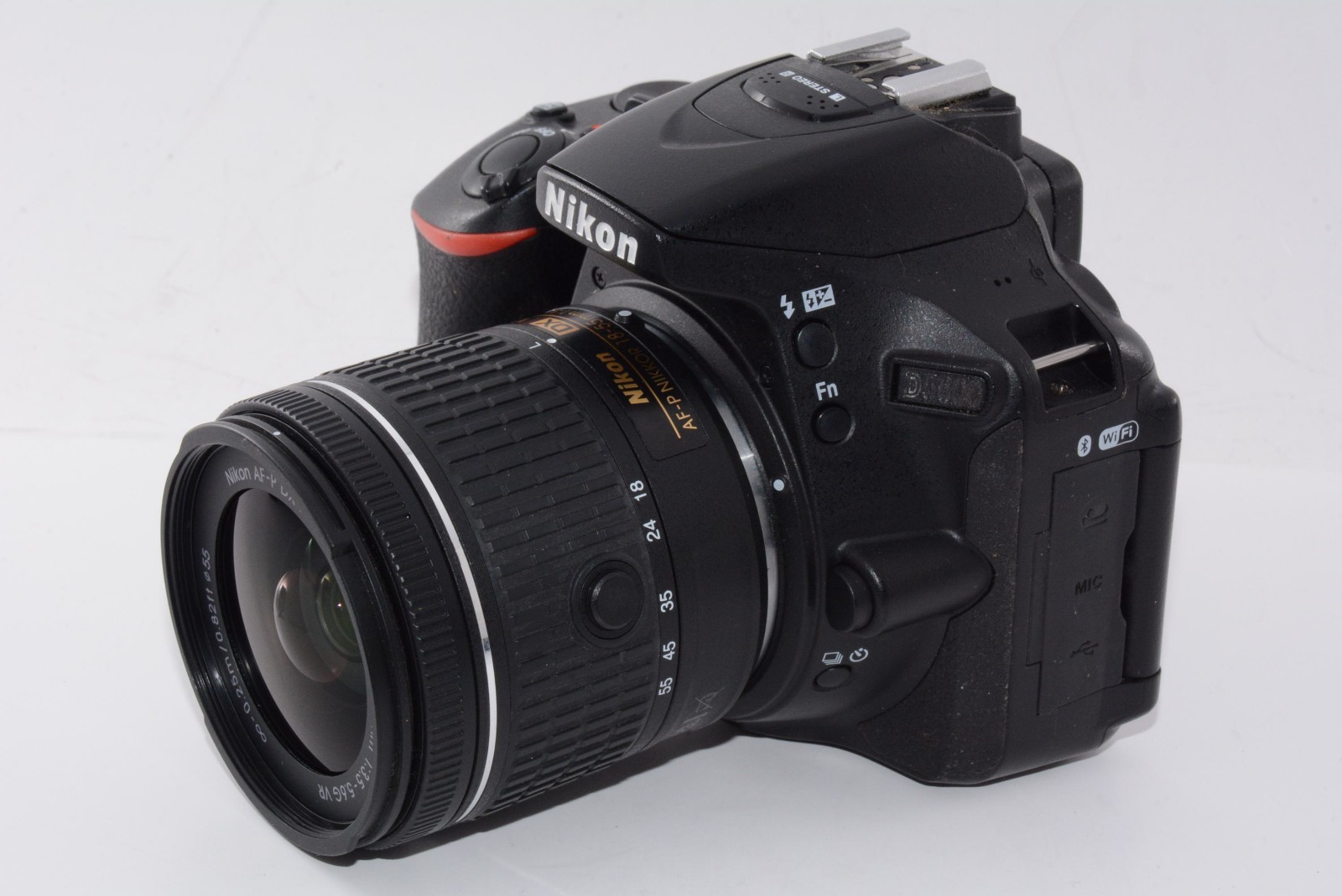 [Exc+5/16330shots]Nikon D5600 Digital SLR Camera 18-55mm Lens From JAPAN #b3200