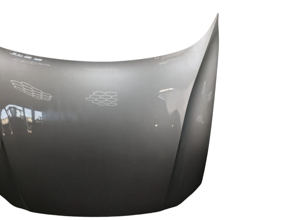 Volvo S60 2019-2024 OEM capó delantero capó panel plateado brillante metálico Foto 2 de 4