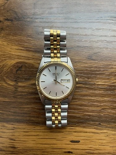 Vintage Seiko Day Date President 7N43-8111 Gold Tone Quartz Watch Read