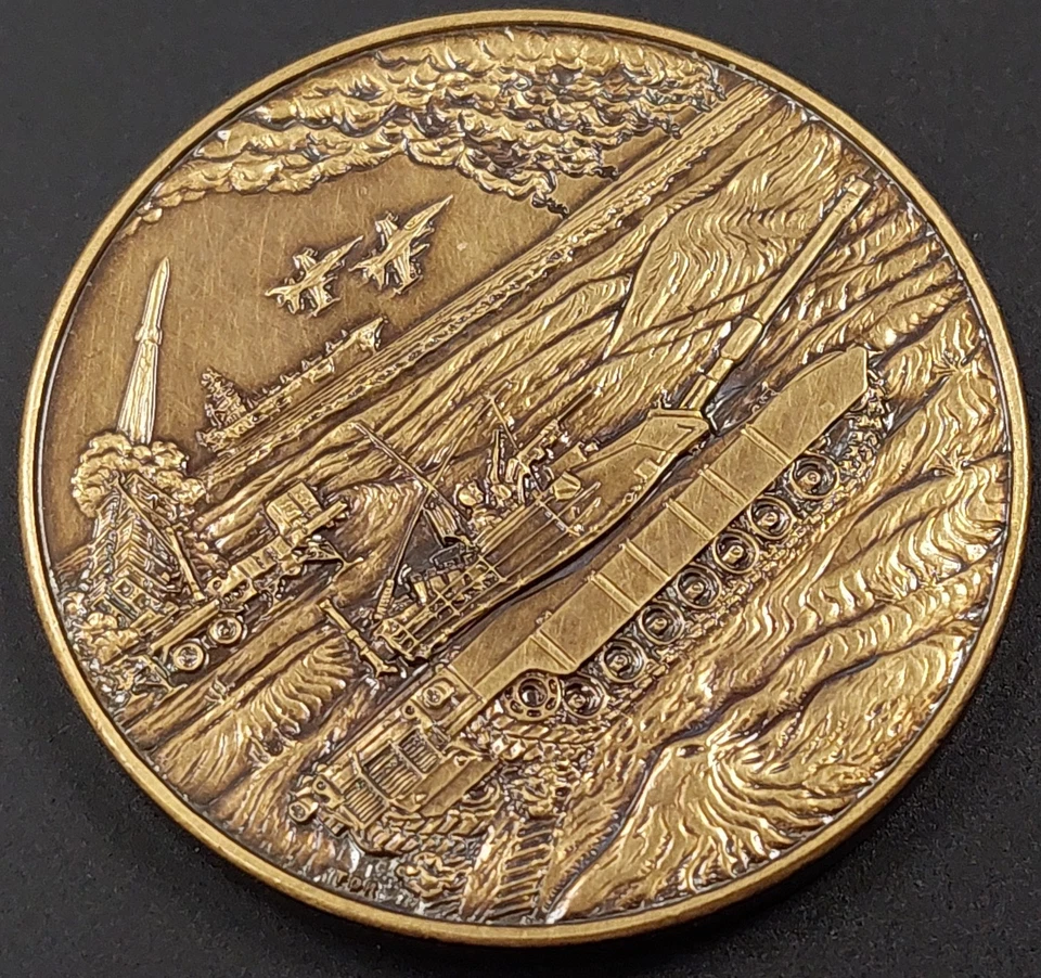 1993 Persian Gulf Veterans National Medal w/box & COA! 1.5" diameter, 23.8 grams - Image 3 of 4