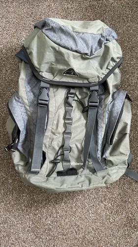 Eurohike Wilderness 35l Backpack Rucksack Camping And Clothing UK