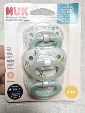 NUK Orthodontic Pacifiers Green Bees 0-6 Months Glow in the Dark 3-Pack