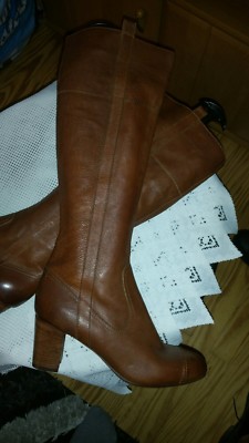 Top L'Autre Chose Damenstiefel  Stiefel Brau  Gr.41 und 40 ungleiche NP 399,99  