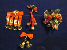 Vtg Christmas Decoration 4pc Lot Ornament w/10 Brass Jingle Bell that Ring  A115
