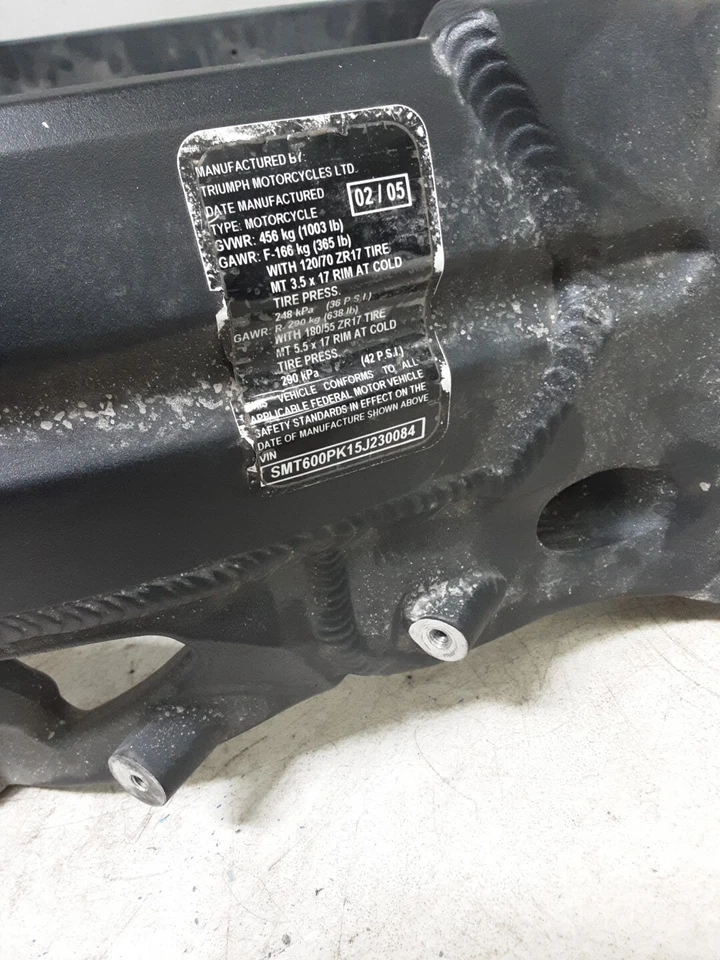 05 05-06 Triumph Sprint ST 1050 2005 cuadro principal chasis recto CLN T1TL3 Foto 3 de 4