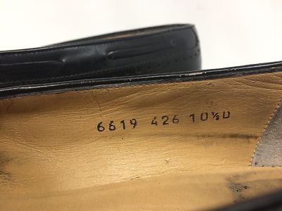 Salvatore Ferragamo black wingtip tassel loafers size 10 1/2  display picture 1