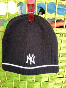 帽子 oMA SKULL CAP NY BLACK NYC Marathon Lightweight Skull Cap - New Balance