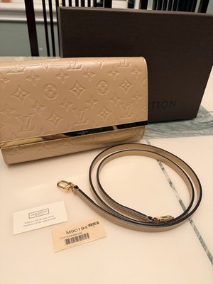 Louis Vuitton Monogram Patent Shoulder Bag Dune Beige Gold-Tone Detachable Strap