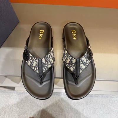 Men s Dior black size 42 bran new sin box