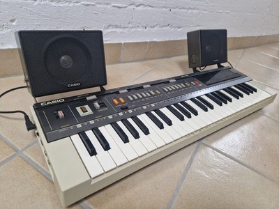 CASIO, MT-800,  Analog Rhythm, Vintage mini Keyboard, RARE! + Case!
