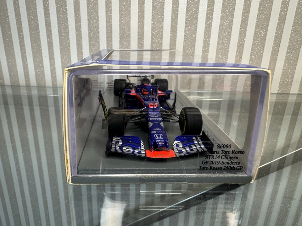 Spark 1:43 S6080 Toro Rosso STR14 Honda China Gp 2019 250th Gp Commemoration - Immagine 2 di 4