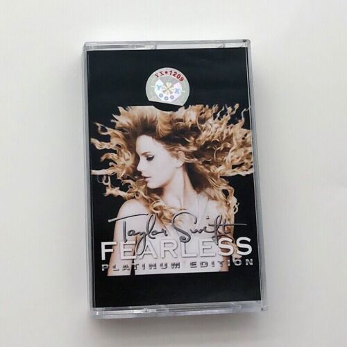 Taylor Swift - Fearless: Platinum Edition - Album Cassette Tapes - New & Sealed - Picture 1 of 7