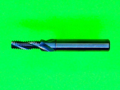Gewindefräser M8 VHM mit IK GÜHRING № 3737 - 8,0 P1,25 Z3 2xD Ø8mm NEU - Picture 6 of 9