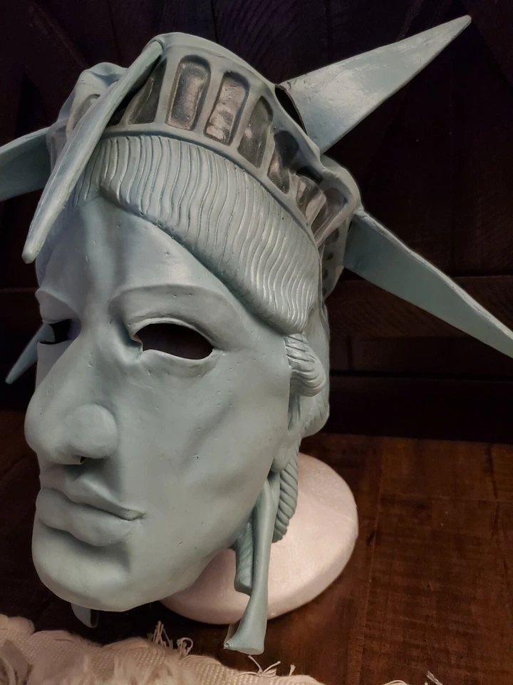 Vintage STATUE OF LIBERTY MASK Patriotic USA Seafoam Green Costume Halloween 4th - Image 3 of 4