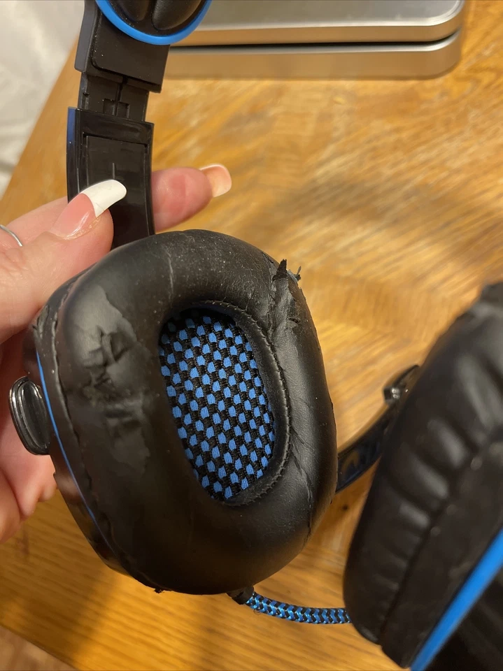 Sades SA-708GT Stereo Gaming Headphones Headset Headband with MIC for PC Laptop - Image 4 of 4