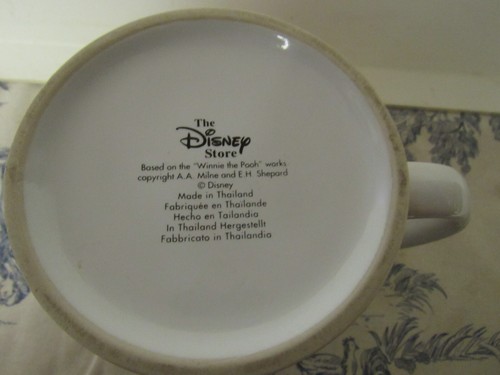 Winnie the Pooh (Tigger & Eeyore) The Disney Store Brand Coffee Cup / Mug - Picture 5 of 6