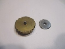 HAMPDEN 18 SIZE POCKETWATCH BARREL ARBOR AND RATCHET WHEEL ----D-207