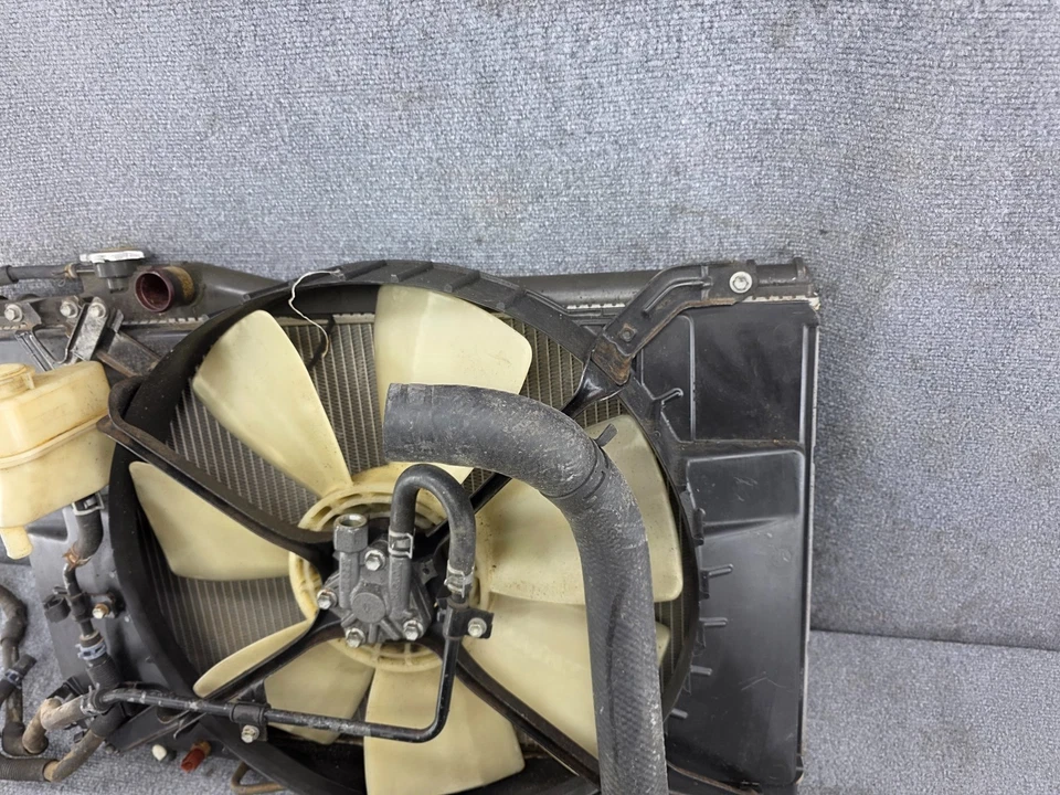 LEXUS 1998-2000 SC400 OEM MOTOR RADIADOR VENTILADOR DE REFRIGERACIÓN CUBIERTA CONDENSADOR Foto 3 de 4