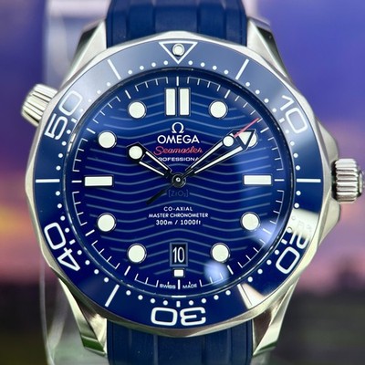 OMEGA Seamaster Diver 300M Blue on Blue. excellent cond. 210.32.42.20.03.001