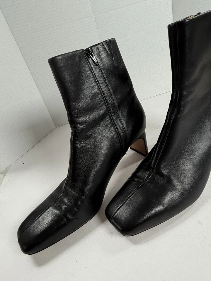 & OTHER STORIES Women's Black Leather Chelsea Ankle Pull On Boots Size 11.5 - Image 2 of 4