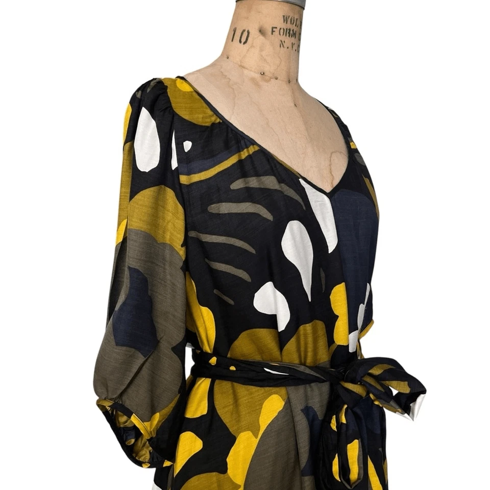 Vestido Marimekko Samu-Jussi Koski Estampado Floral con Cinturón XS Foto 3 de 4