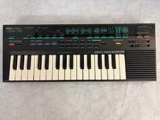 Yamaha VSS-30 Vintage 80's Portasound Digital Sampler Portable Keyboard