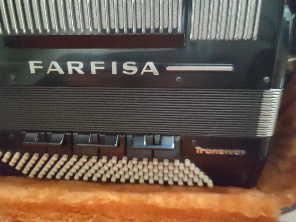 FISARMONICA FARFISA TRANSIVOX con custodia - Image 4 of 4