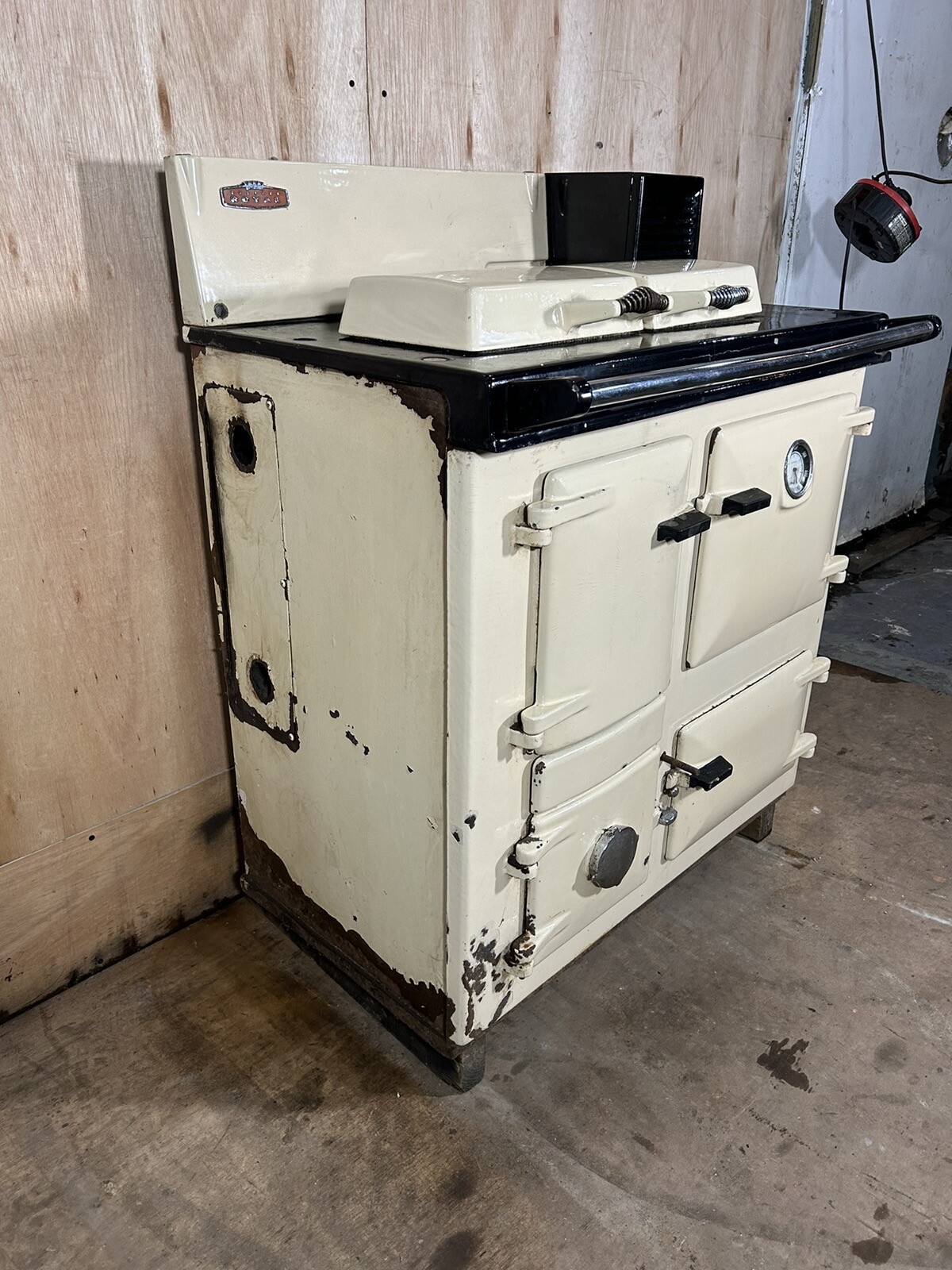 Rayburn Royal SF wood burning / solid fuel range cooker. Delivery