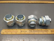 4/PACK of New Hubbell 3406 Liquid-Tight Connector 1-1/2" 