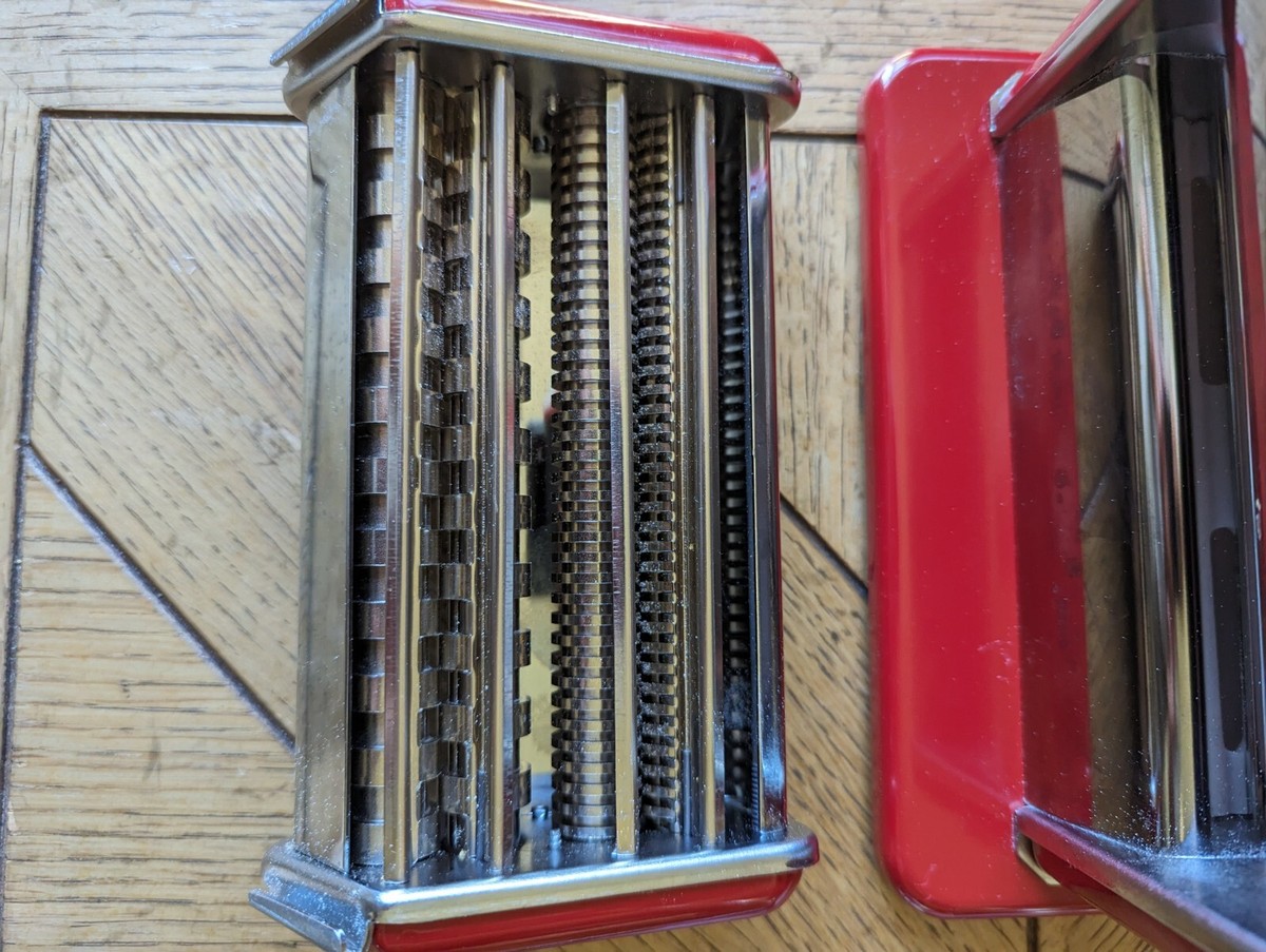 Imperia Dal 1932 Italian Heavy Duty Manual Pasta Maker Red Imperia Dal 1932 Italian Heavy Duty Manual Pasta Maker Red
