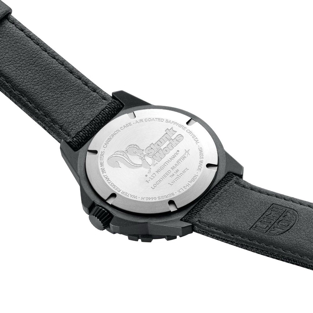 Luminox ブラック アナログ時計 スカンクワークス F-117