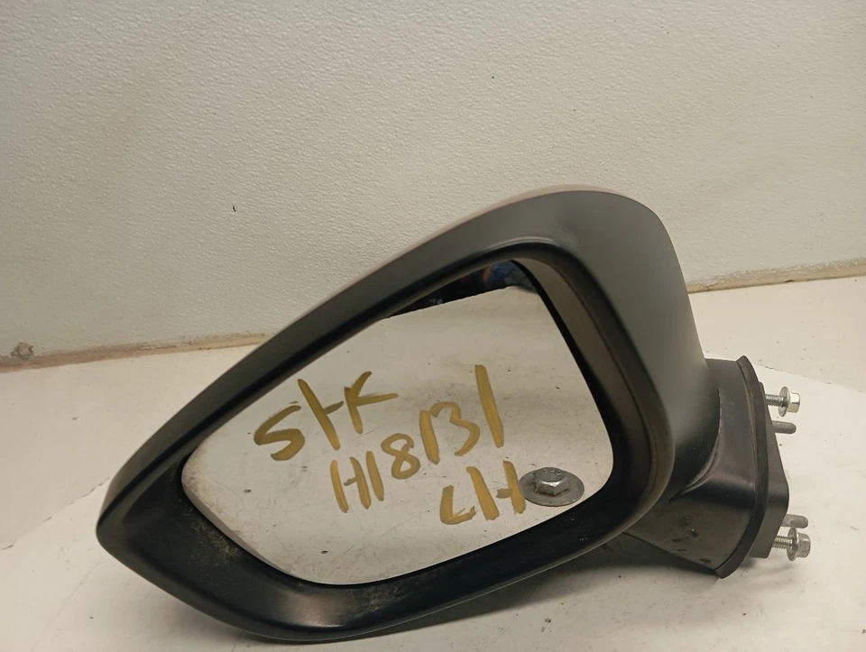 Driver Side View Mirror Power Sedan Non-heated Fits 16-18 YARIS 3961561 - Image 3 of 4