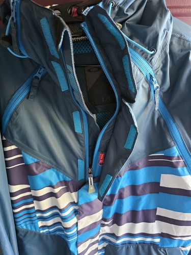Oakley Shell Coat Camo Blue Stripes jacket Size Large Insulated Ski Snowboard - Picture 14 of 19