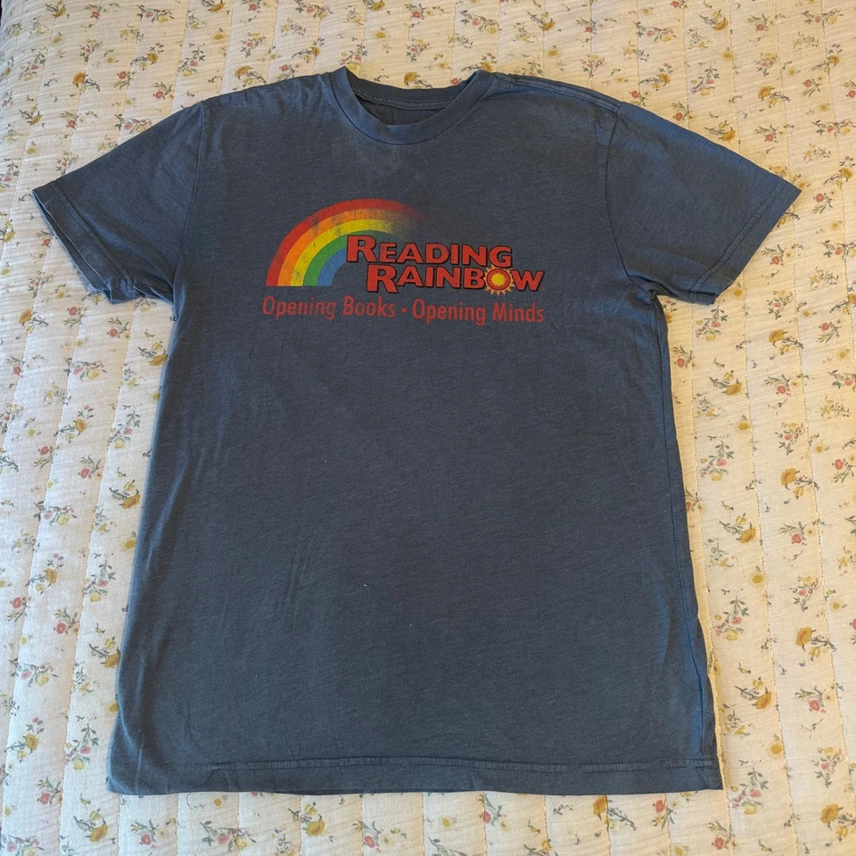 Rare Vintage Reading Rainbow Blue Graphic T-Shirt Opening Books Opening Minds M - Image 2 of 4