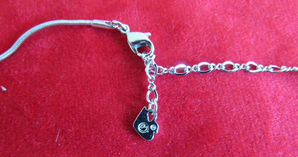 Swarovski Serie Alana: Collana Con Pendente A Cuore - Immagine 4 di 4