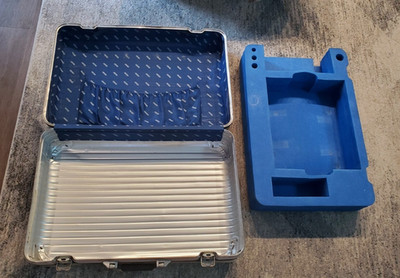 RIMOWA 25''X16.5'' Aluminum Case Suitcase Briefcase Germany