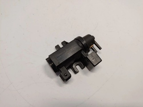 BMW 5 F10 F11 2012 Benzin/Elektro 225kW Unterdruckventil 11747584628 ATA53476