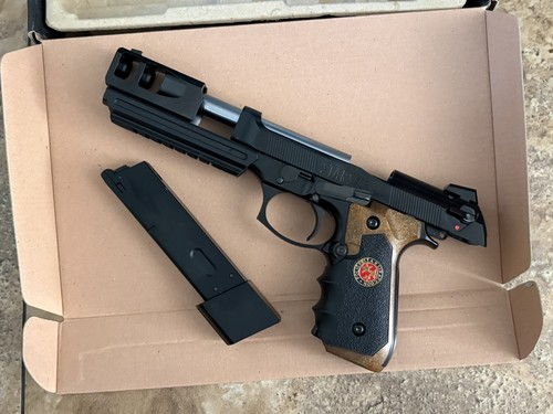 Resident Evil Samurai Edge Version 2 Gas Airsoft Pistol B. Burton Model