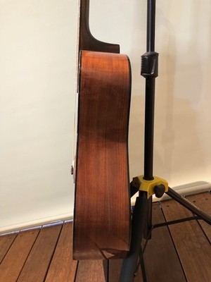 ARIA W150 Made in the 1970s We are currently offering acoustic 