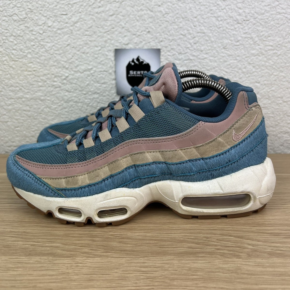 Nike Air Max 95 LX Ponyhair Fur Pony Blue Pink White Rainbow
