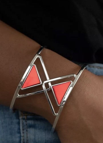 Paparazzi Pyramid Bracelet Bangle - Picture 2 of 4