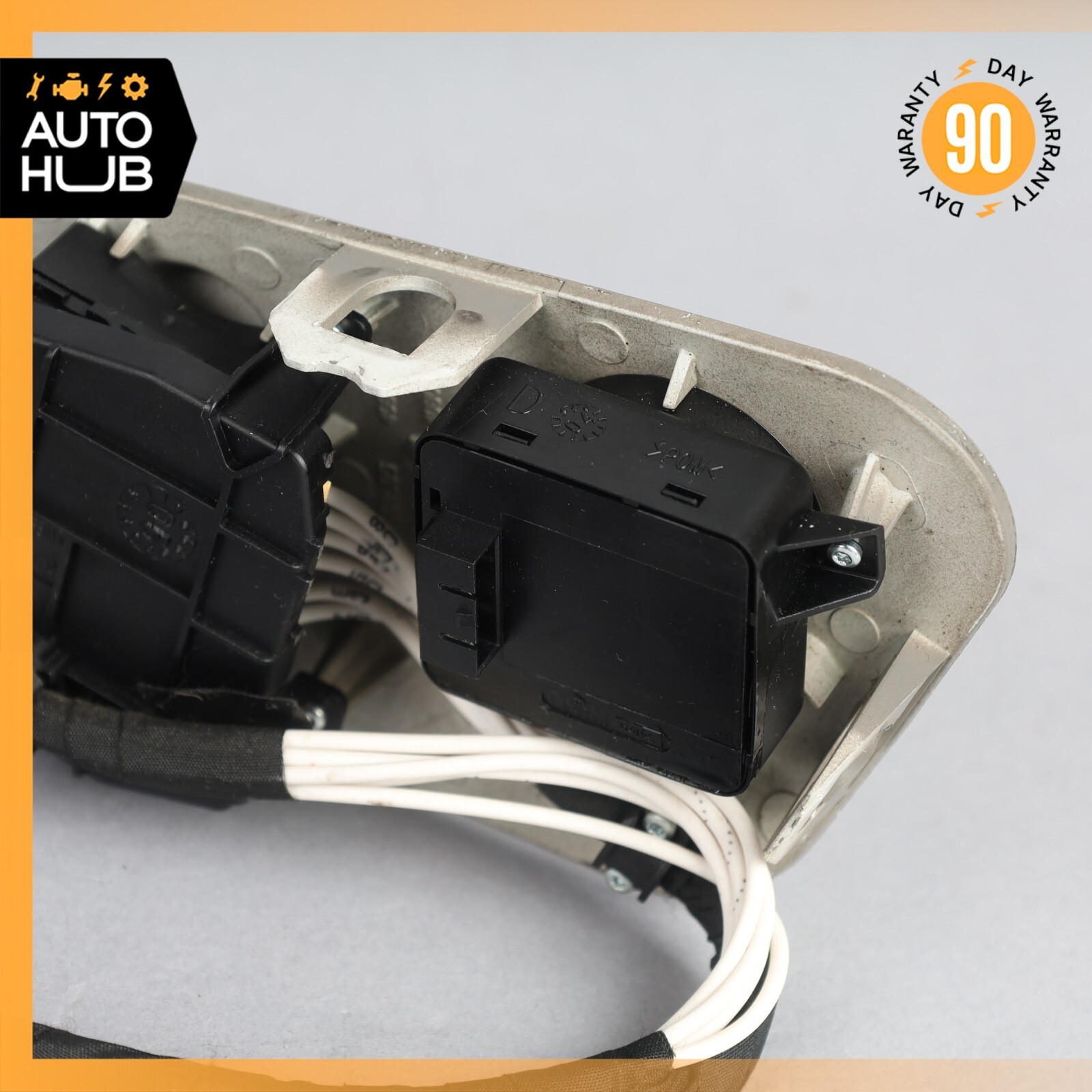 03-13 Maserati Quattroporte M139 Front Right Seat Control Switch 40809005 OEM
