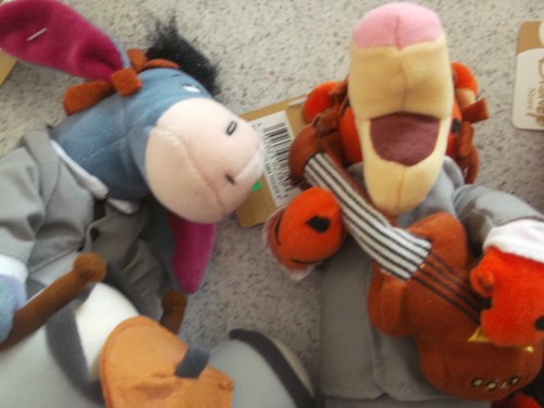 DISNEY STORE BEAN BAG 8",9"+ TAGS 1964 BEATLES SET POOH TIGGER EEYORE PIGLET - Picture 2 of 11