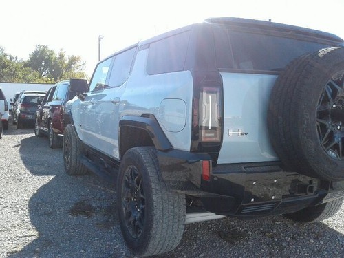 HUMMER EV 2025 Driver Tail Light 451631 - Picture 9 of 10