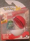 Pokémon - Clip 'N' Go Bulbasaur #1 with Poké Ball — photo 1