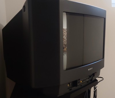 Sony Trinitron KV-16WT1B 16:9 Widescreen Retro CRT TV Working