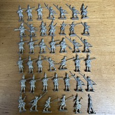 Zinnfiguren Vollfiguren / Unbemalt