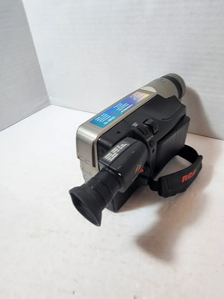RCA Steady Pix Auto Shot CC6263 Camcorder Not Tested With Battery Free Shipping - Image 3 of 4