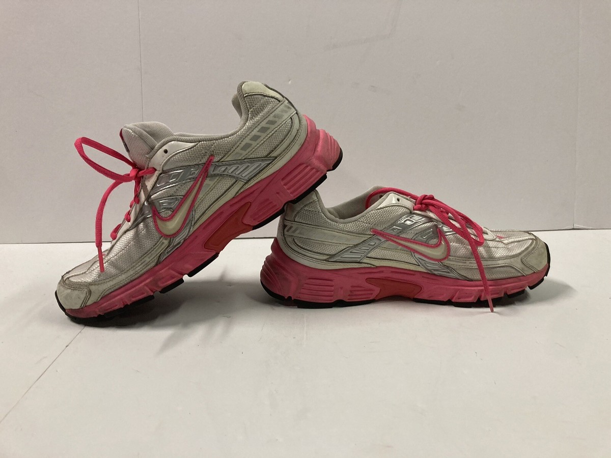 nike initiator women's pink