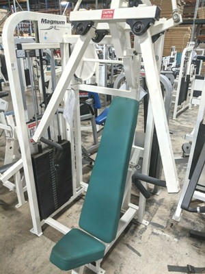 Magnum Biangular Chest Press 2025